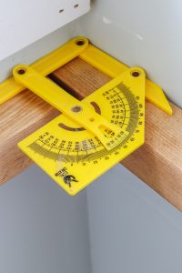 finding a perfect right angle for wood projects
