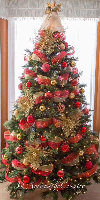STUNNING Red & Gold Christmas Tree Decorating Ideas | LLH